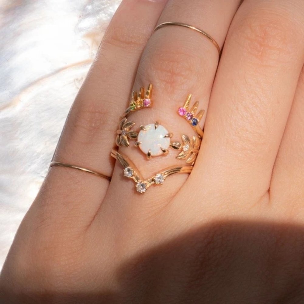 🌸 Dainty Opal CZ Gold Plated Beautiful Fashion Leaf Trendy UNVN12038 - Picture 3 of 5